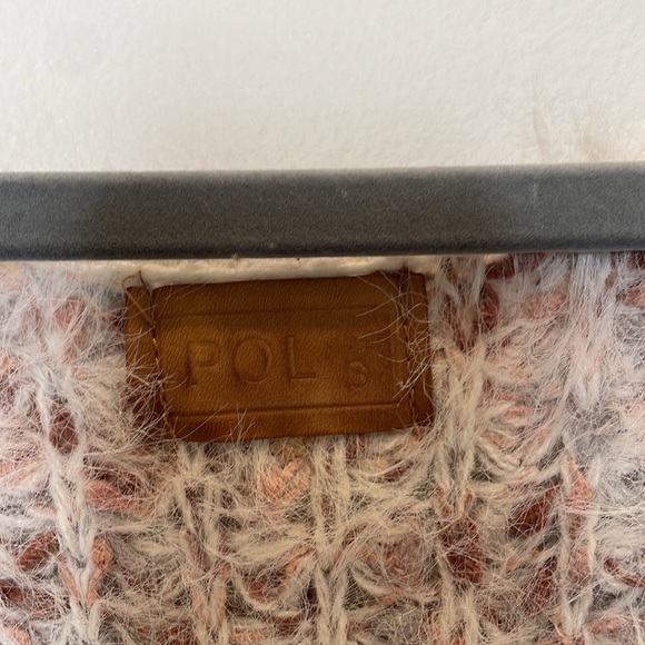 POL V-Neck Fuzzy Sweater Size Small - Picture 4 of 7